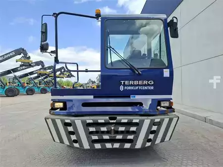 terminal traktor 2018  Terberg YT222 (5)