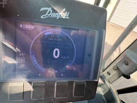 Dieselový VZV 2015  Kalmar DCG150-6 (7)