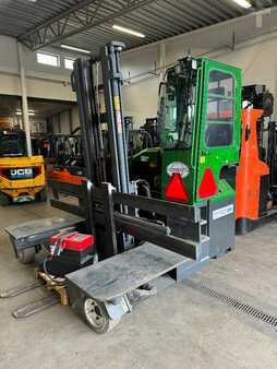 Four-way trucks 2013  Combilift C4000E (4)