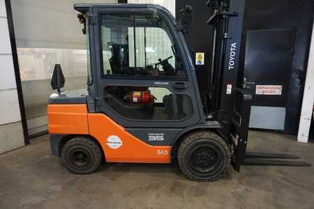 Carretilla elevadora diésel 2022  Toyota 52-8FDJF35 (7)