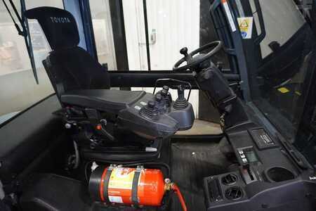 Carretilla elevadora diésel 2022  Toyota 52-8FDJF35 (8)