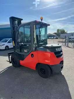 Diesel heftrucks 2015  Toyota 40-8FD50N (10)
