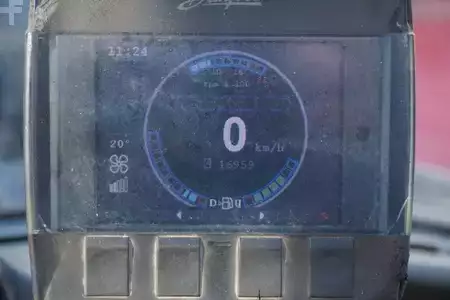 Diesel gaffeltruck 2018  Kalmar DCG100-6 (6)