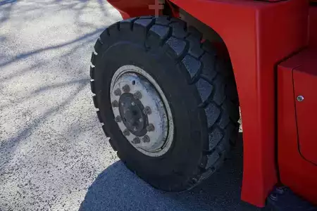 Diesel gaffeltruck 2018  Kalmar DCG100-6 (9)