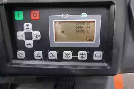 El Truck - 4-hjul 2019  Toyota 8FBM20T (5)