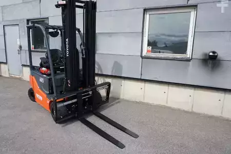 El Truck - 4-hjul 2019  Toyota 8FBM20T (6)