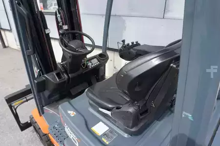 El Truck - 4-hjul 2019  Toyota 8FBM20T (7)