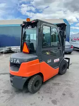 Diesel heftrucks 2023  Toyota 52-8FDF25 (3)