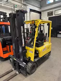 Elektro 3 Rad 2020  Hyster J2.0UTT (2)