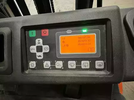 Eléctrico - 3 rodas 2019  Toyota 8FBE15T (4)