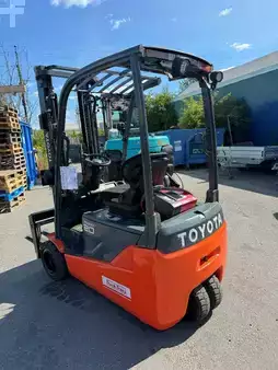 El Truck - 3-hjul 2017  Toyota 8FBE20T (2)