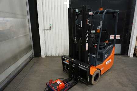 Chariots électriques à 4 roues 2018  Toyota 7FBEST15 (10)