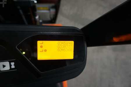 Chariots électriques à 4 roues 2018  Toyota 7FBEST15 (8)