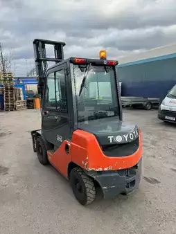 Dieselový VZV 2019  Toyota 02-8FDF25 (2)