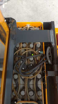 Stacker pedestre 2011  Jungheinrich EJD 220 (7)