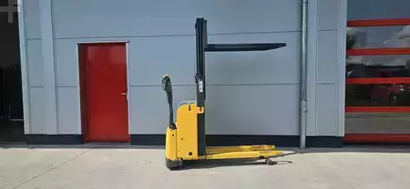 Magasemelésű béka 2010  Atlet PSD 125 HH 1770 Bat Neu (4)