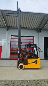 Elektro 3 Rad  Hyundai 20BT-9U (2)