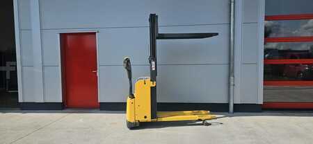 Stacker pedestre 2013  Atlet PSD 125 HH 1770 (4)