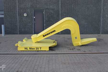 Rimorchi 2022  [div] SEACOM GSH25 (1)