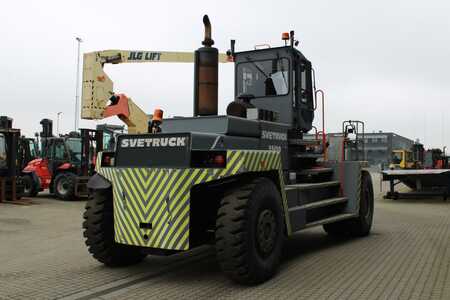 Empilhador diesel 2013  Svetruck 35120-50 (3)