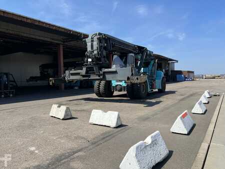 Reachstacker 2012  SMV 4531 TB5 (2)