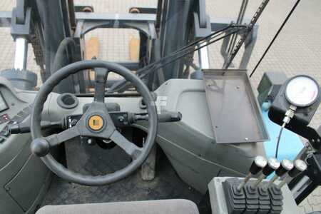 Dieseltrukki 2005  SMV SL22-1200A (4)