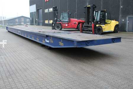 Trailer 2020  [div] RT82 (2)