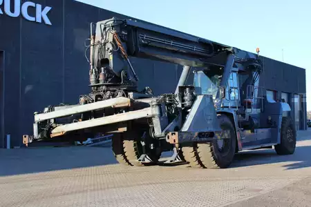 Reachstackers 2011  Kalmar DRF450-70S5X (2)