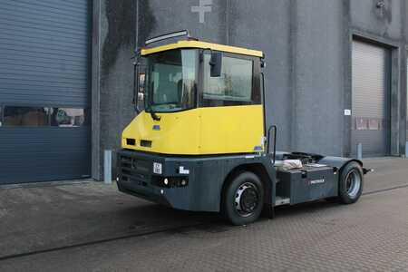 Terminaltraktor 2021  MOL RM255 4X4 (2)