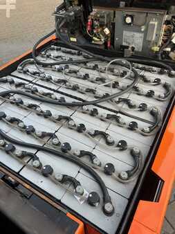 Elektro čtyřkolový VZV 2013  Toyota 7FBMF30 (10)