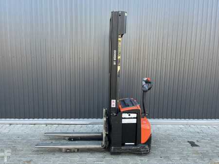 Pallet Stackers 2015  BT SWE120 (2)