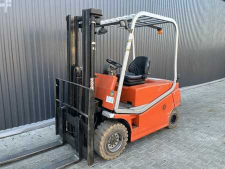 Elektro 4 Rad 2006  BT C4E350V (1)