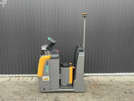 Schlepper 2020  Jungheinrich EZS130 (2)
