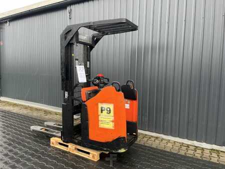 Stackers stand-on 2018  BT SPE140L (3)