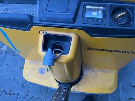 Transpallet elettrici 2019  Jungheinrich EJEC20 (8)