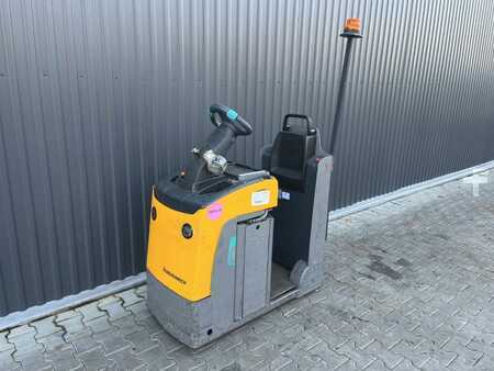 Schlepper 2019  Jungheinrich EZS130 (1)
