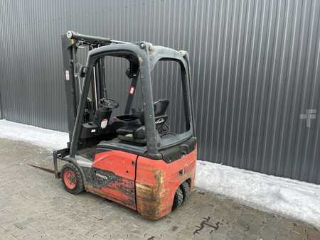 Carrelli elettrici 3 ruote 2018  Linde E15-02 (3)