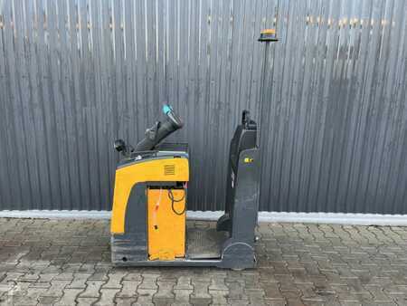 Schlepper 2015  Jungheinrich EZS130 (2)