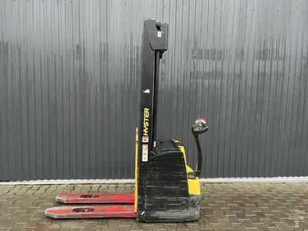 Apilador eléctrico 2017  Hyster S1.6 (2)