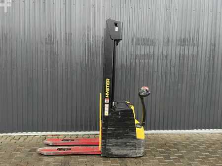 Apilador eléctrico 2017  Hyster S1.6 (2)