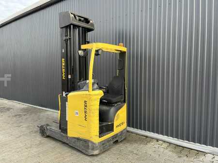Schubmaststapler 2018  Hyster R2.0 (3)