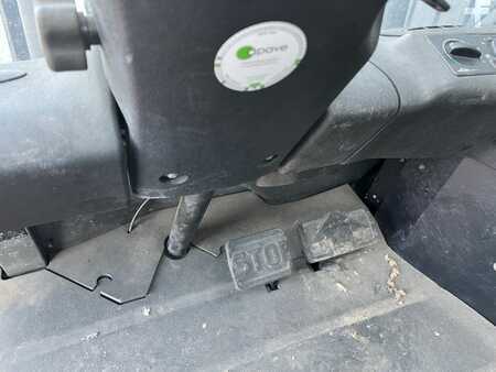 Nestekaasutrukki 2021  Linde H60T-03 (9)