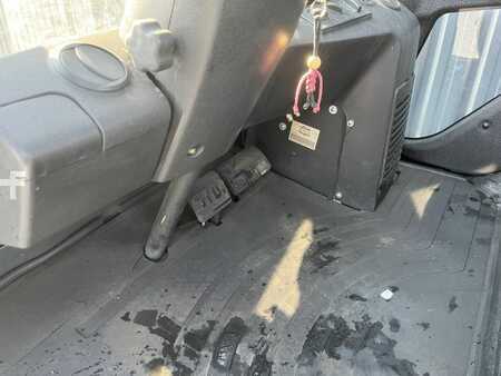 LPG Forklifts 2010  Linde H45T-01 (9)