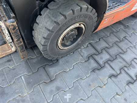 LPG heftrucks 2018  Toyota 8FGF15 (8)