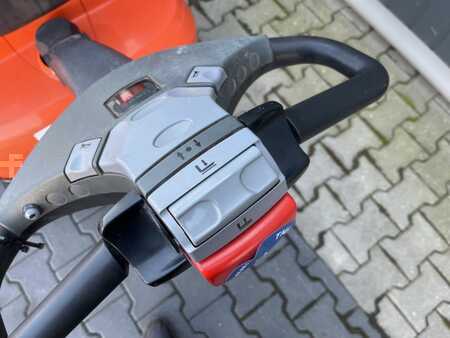 Pallestabler 2011  BT SWE120 (9)