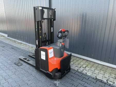 Pallestabler 2015  BT SWE120L (3)
