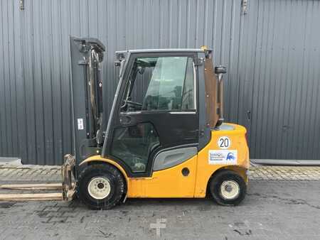 Carretilla elevadora diésel 2015  Jungheinrich DFG430s (2)