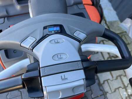 Tukipyörätrukki 2016  BT SPE120L (7)