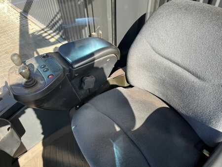 Schubmaststapler 2017  Linde R14X (9)