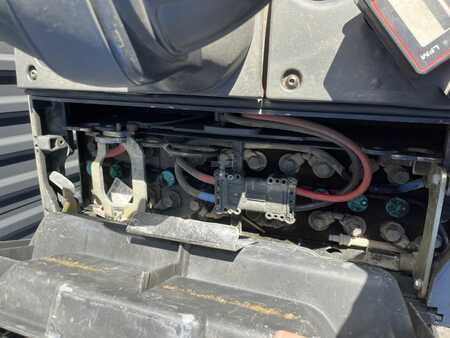 Fahrerstandstapler 2018  Linde D12HPSP (5)